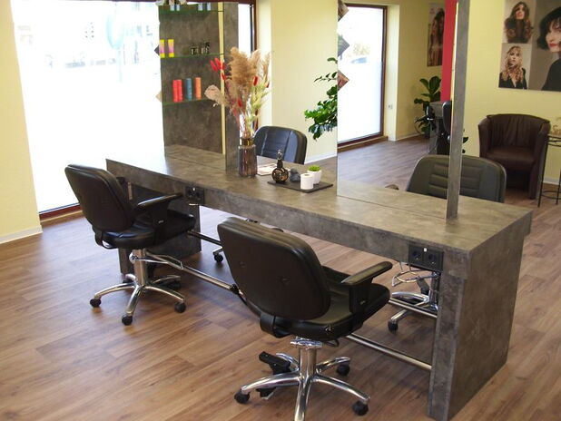 Friseur Dresden - Friseursalon Schandauer Str. 84 in Dresden-Bild 1