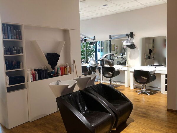 Friseur Dresden Striesen: Friseursalon Bärensteiner Str. 2 in Dresden